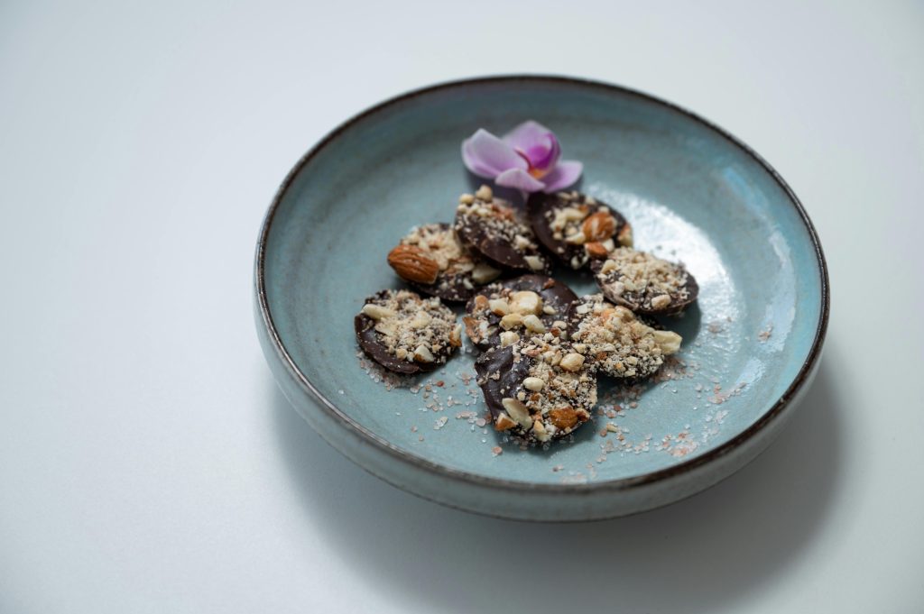 Simple Low Carb Desserts: Easy, Quick & Delicious Recipes